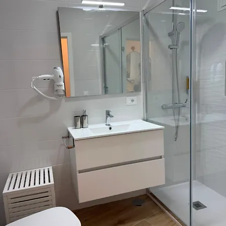 Exclusive 2-bedroom In Americas