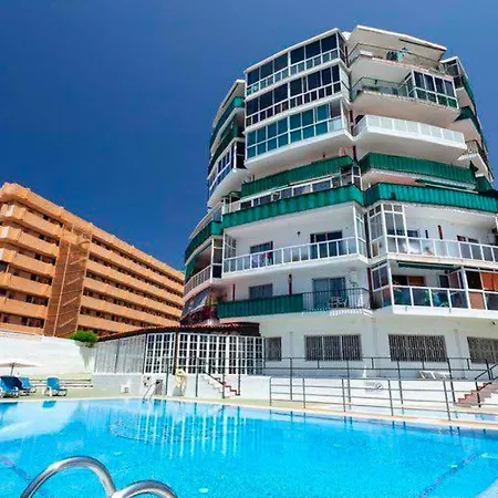 Exclusive 2-bedroom In Américas